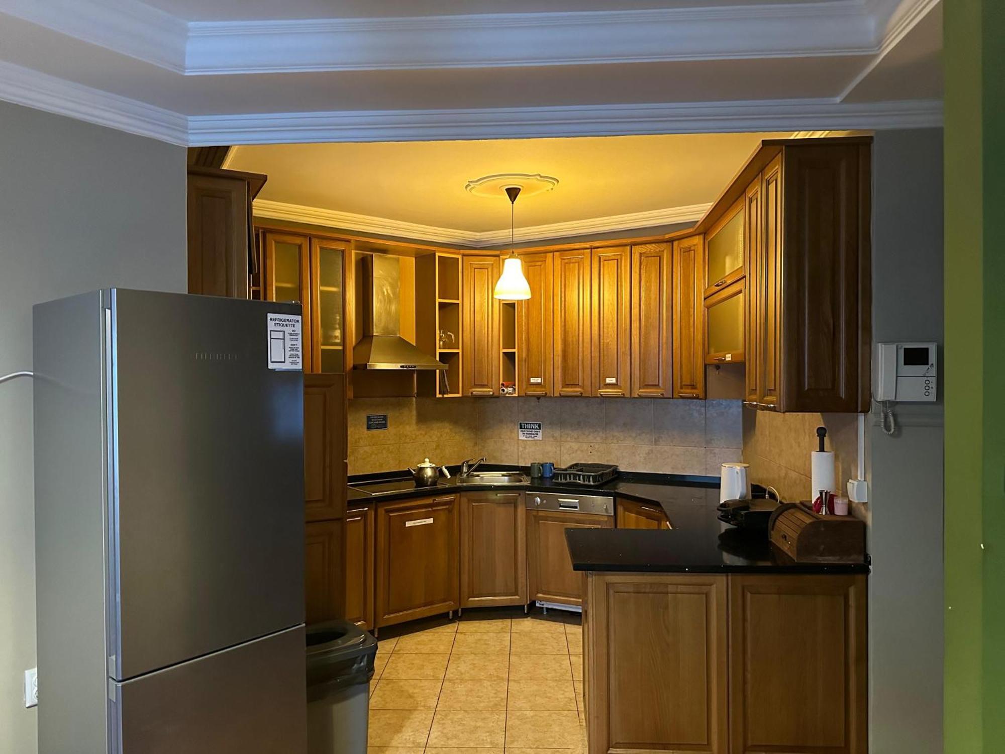 Hostel Prishtina Backpackers Prishtine Bagian luar foto